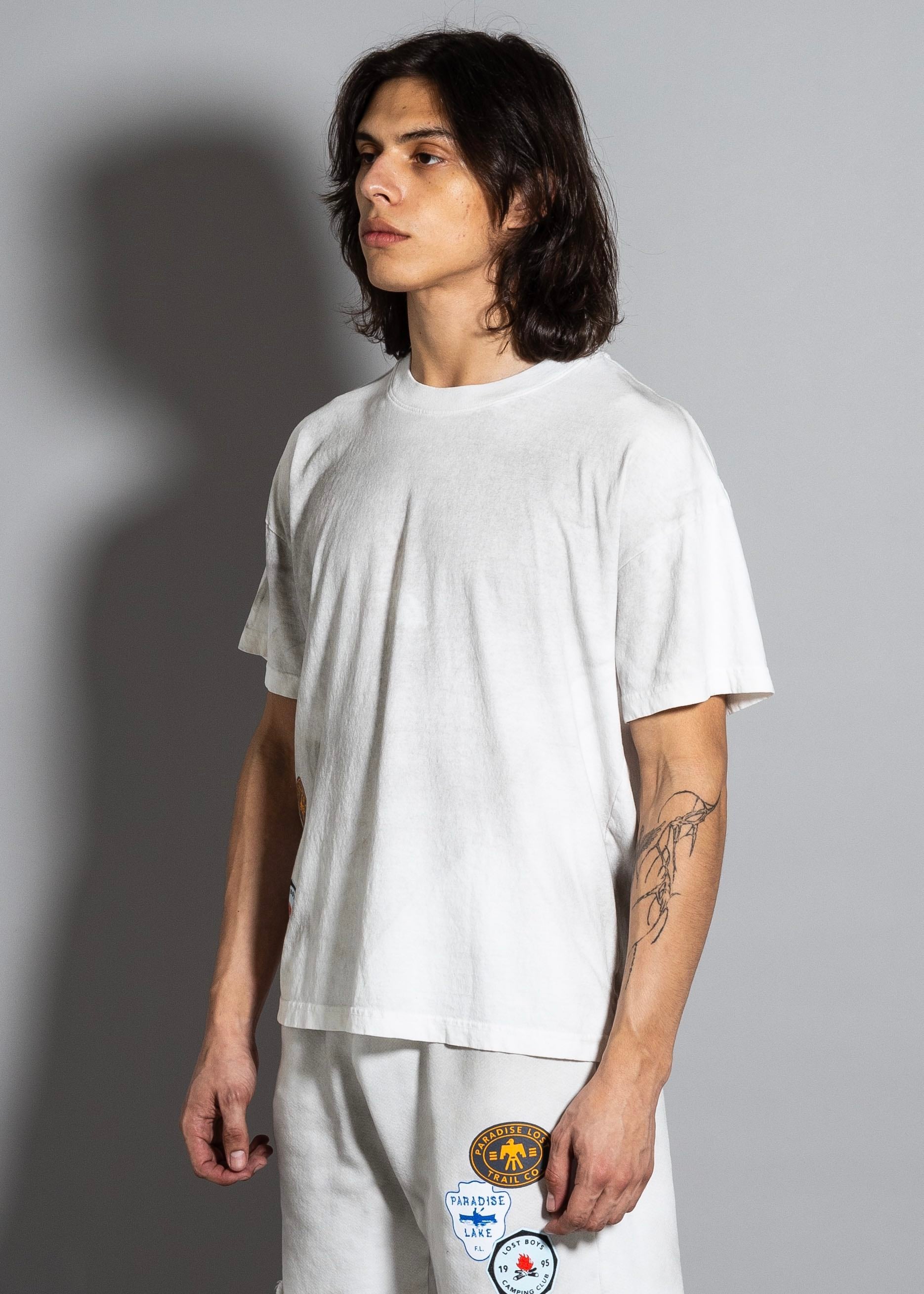 STONE  ホワイト Tシャツ Ruby T-Shirt - Dirty White Opal - Alchemist